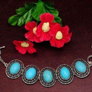 The Turquoise Stones Bracelet